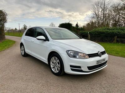 Used VW Golf VII SE 122 HP (89 kW) 2013 White Hatchback