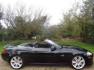 Jaguar XKR