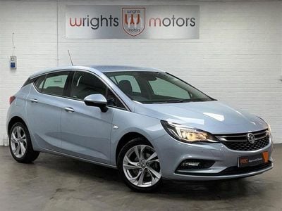 Used Vauxhall Astra SRi 2017 Silver Hatchback
