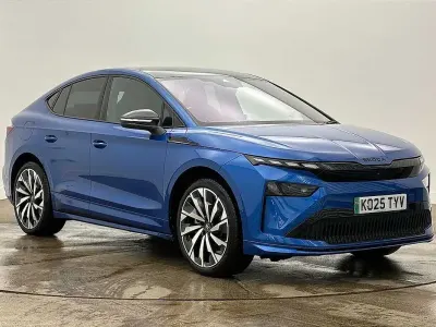 Gebraucht Skoda Enyaq iV SportLine 154 kW (210 PS) 2025 Blau SUV