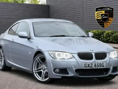 Begagnad BMW 325 M Sport 2011 Blå Sportkupé