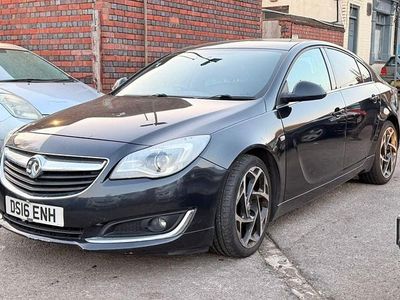 Used Vauxhall Insignia SRi 170 HP (125 kW) 2016 Black Hatchback
