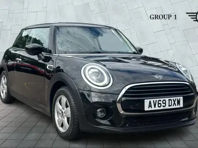 Used Mini Cooper Classic 134 HP (98 kW) 2019 Black Hatchback