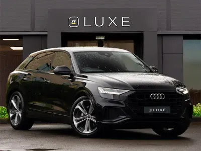 Used Audi Q8 Comfort 286 HP (210 kW) 2020 Black SUV