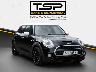Used Mini Cooper S Hatch 192 HP (141 kW) 2017 Black Hatchback