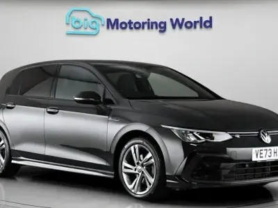 Używany VW Golf VIII R-line 150 KM (110 kW) 2023 Szary Hatchback