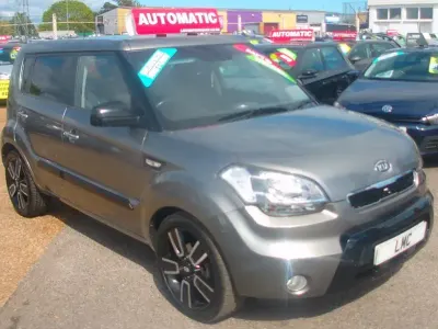 Usado Kia Soul 126 CV (92 kW) 2011 Plateado SUV