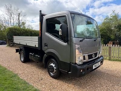 Używany Nissan Cabstar 2016 Szary Pickup