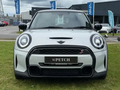Begagnad Mini Cooper S Exclusive 176 HK (129 kW) 2021 Grå Halvkombi
