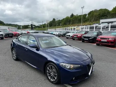 Used Alfa Romeo Giulia Super 180 HP (132 kW) 2017 Blue Sedan