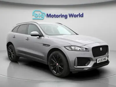 Second-hand Jaguar F-Pace Chequered Flag 180 CP (132 kW) 2020 Gri SUV