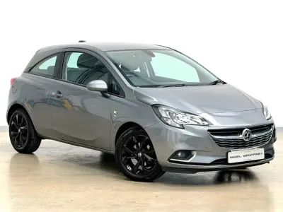 Used Vauxhall Corsa SRi 75 HP (55 kW) 2017 Grey Hatchback