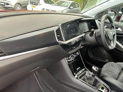 Second-hand Vauxhall Grandland X Ultimate 128 CP (94 kW) 2025 Roșu SUV