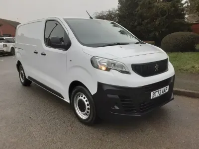 Second-hand Peugeot Expert Premium 2022 Alb Van