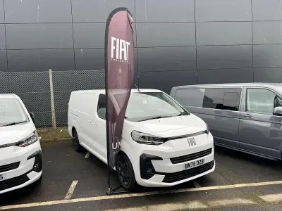 Novo Fiat Scudo S 120 HP (88 kW) 2025 Cinzento Van