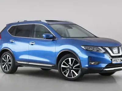 Used Nissan X-Trail Tekna 131 HP (96 kW) 2017 Blue SUV