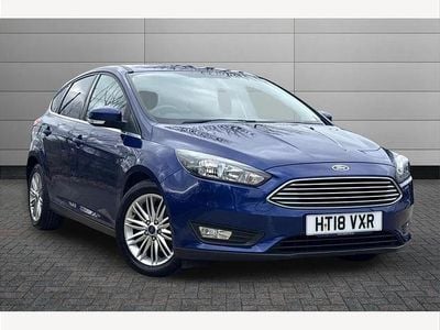 Used Ford Focus Zetec 125 HP (91 kW) 2018 Blue Hatchback
