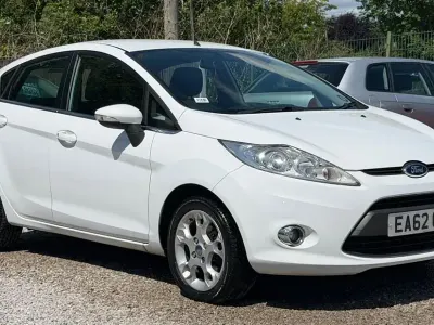 Used Ford Fiesta Zetec 82 HP (60 kW) 2012 Hatchback