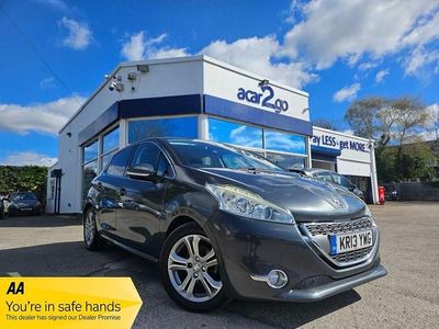 Used Peugeot 208 Allure 92 HP (67 kW) 2013 Grey Hatchback