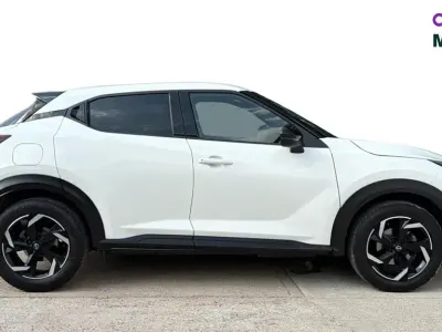 Used Nissan Juke N-Connecta 114 HP (83 kW) 2024 White SUV