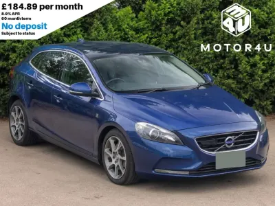 Used Volvo V40 Ocean Race 180 HP (132 kW) 2015 Blue Hatchback