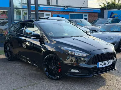 Used Ford Focus ST 185 HP (136 kW) 2016 Black Hatchback