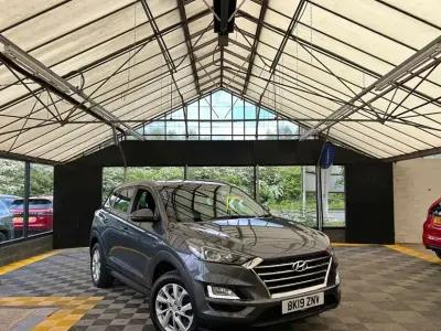 Używany Hyundai Tucson SE 132 KM (97 kW) 2019 Szary SUV