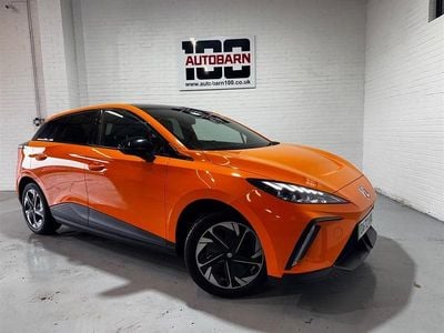 Used MG MG4 EV Trophy 63 kW (87 HP) 2022 Orange Hatchback