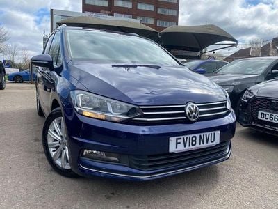 Used VW Touran SEL 150 HP (110 kW) 2018 Blue MPV