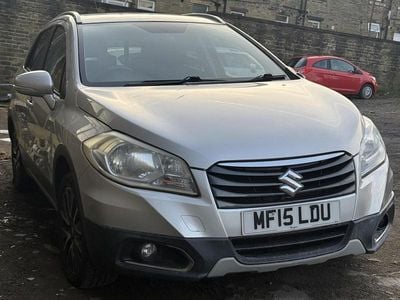 Used Suzuki SX4 S-Cross SZ-T 120 HP (88 kW) 2015 Silver SUV