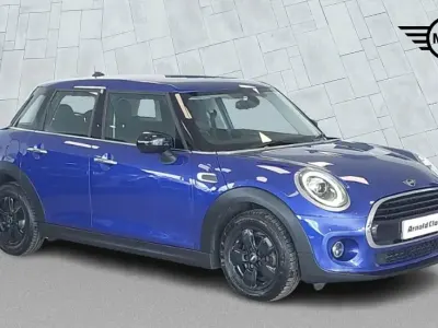 Used Mini Cooper Classic 136 HP (100 kW) 2020 Blue Hatchback