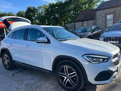 Mercedes GLA200