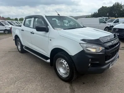 Used Isuzu D-Max 164 HP (120 kW) 2022 White Pickup