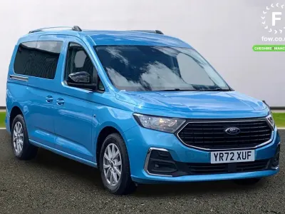 Begagnad Ford Tourneo Connect Titanium 2023 Blå Minibuss