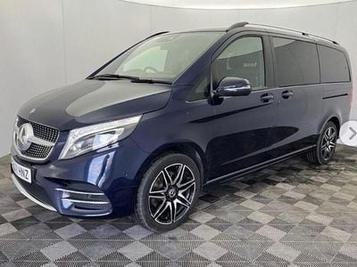 Used Mercedes V220 AMG line 163 HP (119 kW) 2022 Blue MPV