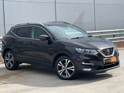 Used Nissan Qashqai N-Connecta 2018 Black SUV