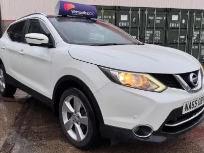 Używany Nissan Qashqai N-TEC 115 KM (84 kW) 2015 Biały SUV