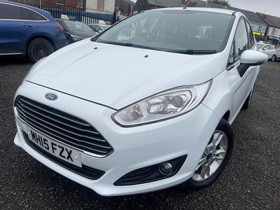 White Used 2015 Ford Fiesta Zetec Hatchback | £4,499 (Super price)