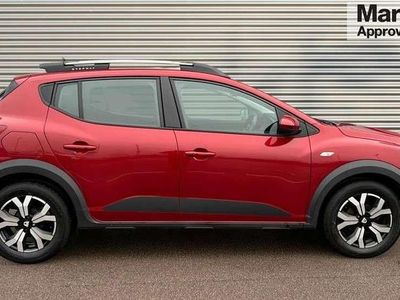 Used Dacia Sandero Prestige 91 HP (66 kW) 2021 Red SUV