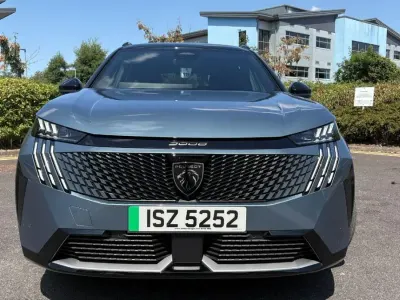 Used Peugeot 5008 GT 152 kW (207 HP) 2024 Blue SUV