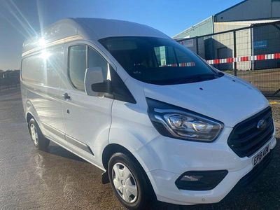 White Used 2017 Ford Transit Custom Trend Van | £7,995 (Fair price)