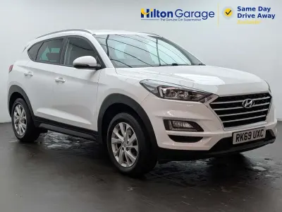 Used Hyundai Tucson SE 177 HP (130 kW) 2019 White SUV