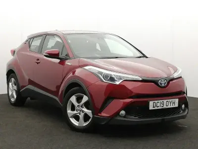 Used Toyota C-HR 122 HP (89 kW) 2019 Red SUV