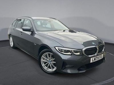 Used BMW 330e Comfort Edition 2021
