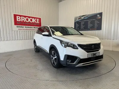 Used Peugeot 5008 Allure 130 HP (95 kW) 2018 White SUV