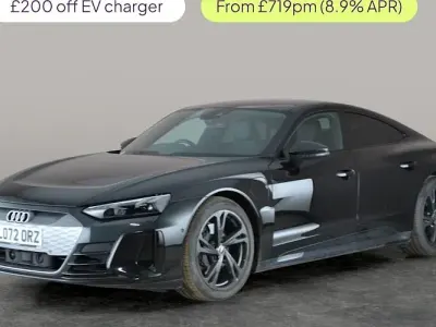 Used Audi e-tron GT quattro Design 389 kW (530 HP) 2024 Sedan