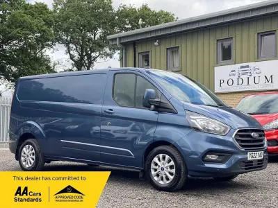 Used Ford Transit Custom Limited 130 HP (95 kW) 2022 Blue Van