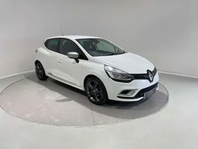 Used Renault Clio GT-Line 110 HP (80 kW) 2018 White Hatchback