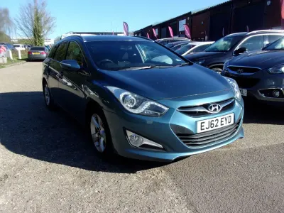 Used Hyundai i40 Active 115 HP (84 kW) 2012 Blue Estate