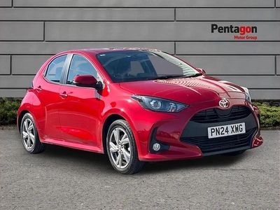 Used Toyota Yaris Hybrid 113 HP (83 kW) 2024 Red Hatchback